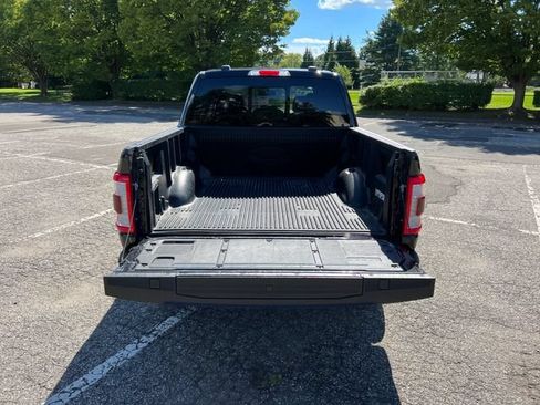 Used 2023 Ford F150 Lariat w/ Equipment Group 502A High AWD/4WD image 29