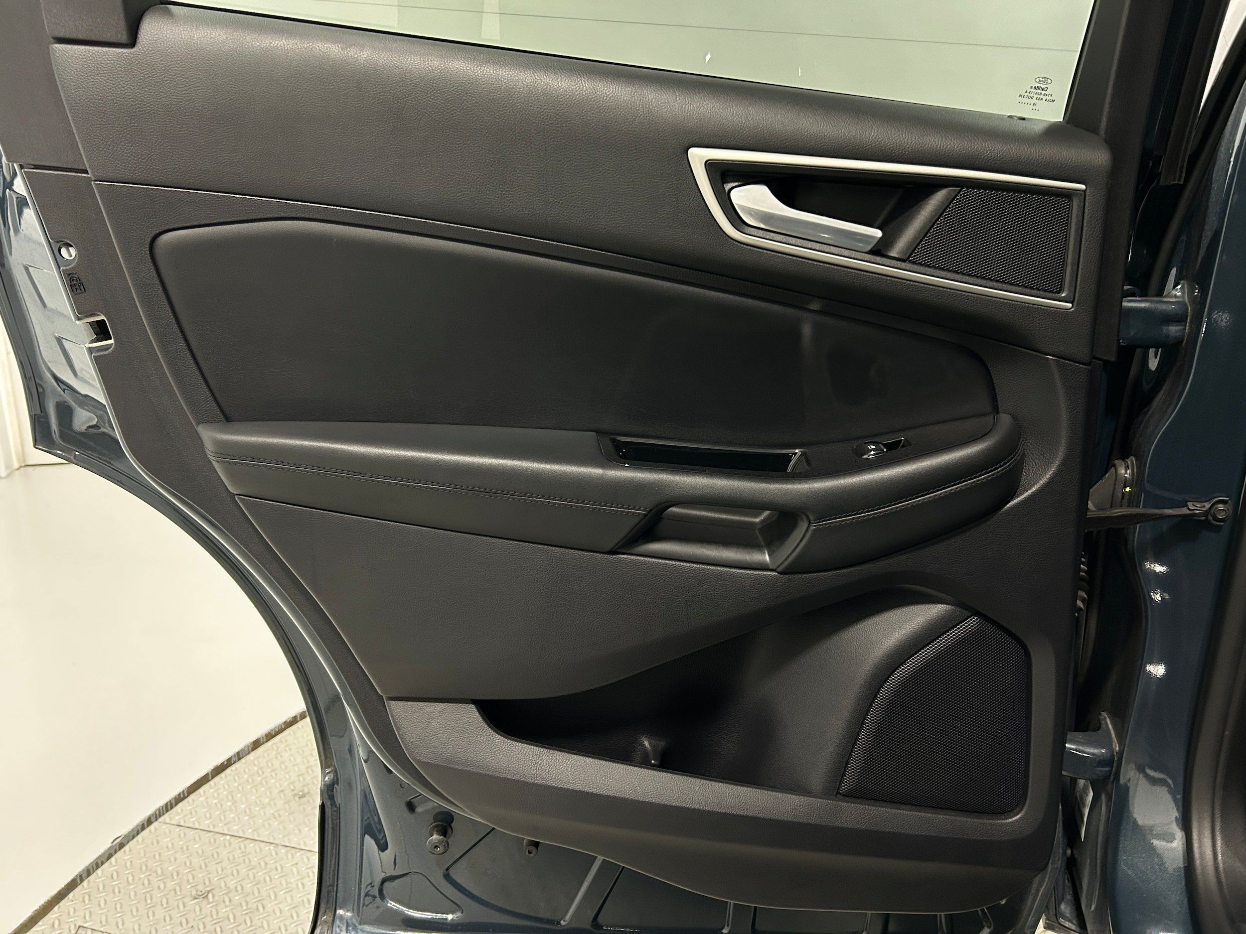 Used 2019 Ford Edge SEL w/ Equipment Group 201A AWD/4WD image 27