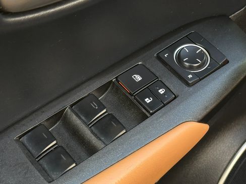 Used 2016 Lexus NX 200t FWD w/ Premium Package image 24