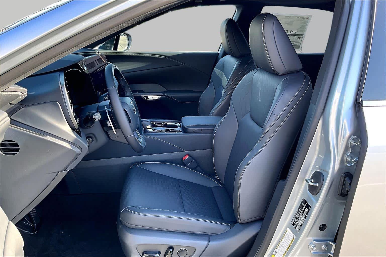 New 2026 Lexus RX 350 Premium Plus w/ Accessory Package (Z1) FWD image 18