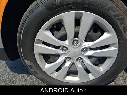 Used 2025 Kia Soul LX FWD image 10