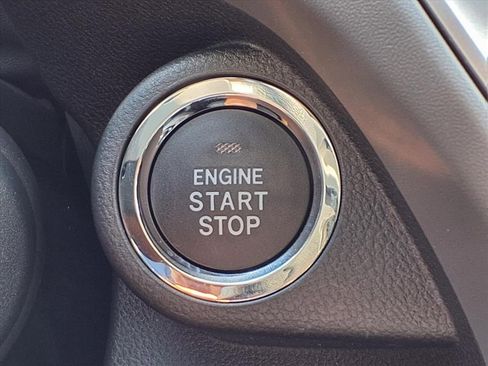 Certified 2025 Subaru Crosstrek 2.0i Premium image 13