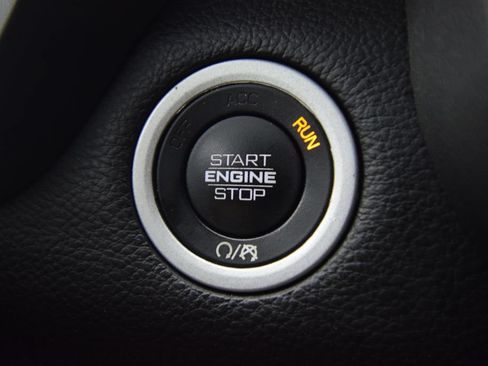 Used 2022 RAM 1500 Laramie AWD/4WD image 35