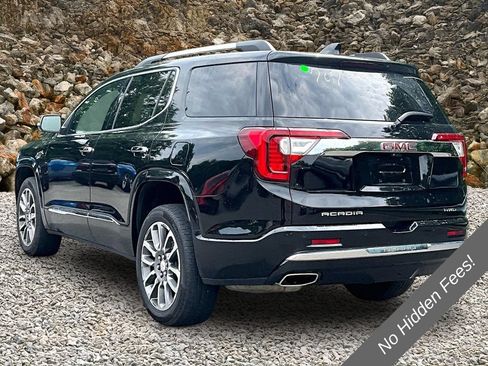 Used 2022 GMC Acadia Denali w/ Denali Technology Package AWD/4WD image 11