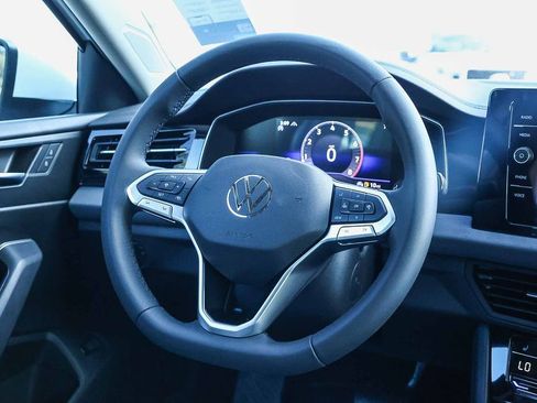 New 2026 Volkswagen Jetta SE image 25