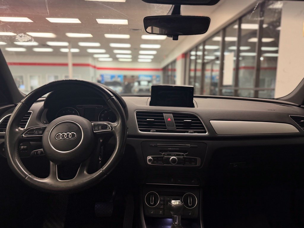 Used 2018 Audi Q3 2.0T Premium FWD image 13