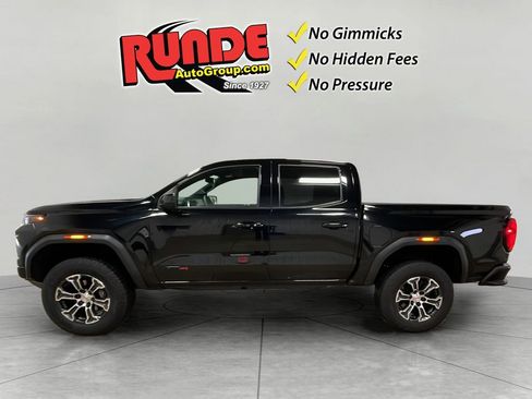 Used 2023 GMC Canyon AT4 w/ AT4 Premium Package image 2