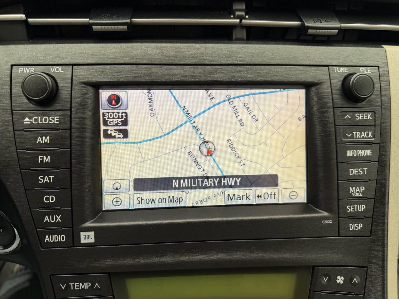Used 2011 Toyota Prius Three w/ Navigation Pkg FWD image 18