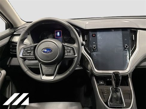 Used 2025 Subaru Outback Premium image 21