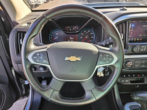 Used 2020 Chevrolet Colorado ZR2 image 16