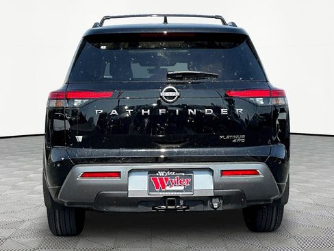 New 2026 Nissan Pathfinder Platinum AWD/4WD image 9