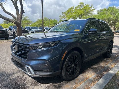 Used 2025 Honda CR-V Sport Touring image 2