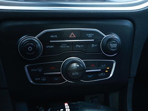 Used 2020 Dodge Charger GT RWD image 18