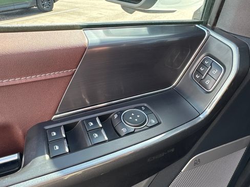Used 2023 Ford F150 Lariat AWD/4WD image 27