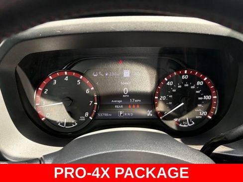 Used 2023 Nissan Titan PRO-4X w/ Pro-4x Convenience Package AWD/4WD image 18