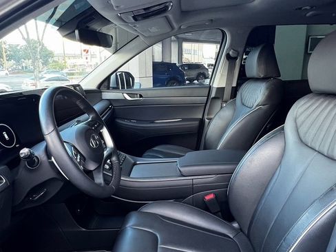 Used 2024 Hyundai Palisade Limited image 21