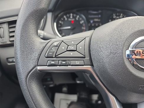 Used 2018 Nissan Rogue Sport S w/ S Appearance Package AWD/4WD image 24