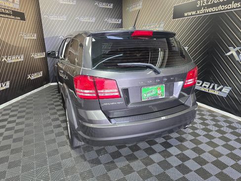 Used 2015 Dodge Journey FWD image 10