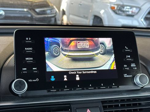 Used 2020 Honda Accord LX image 19