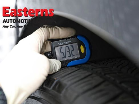 Used 2023 Chevrolet Equinox LT w/ LPO, Floor Liner Package image 26