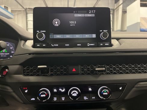 Used 2024 Honda Accord EX image 21