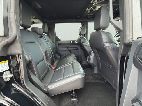 New 2025 Ford Bronco Outer Banks AWD/4WD image 12