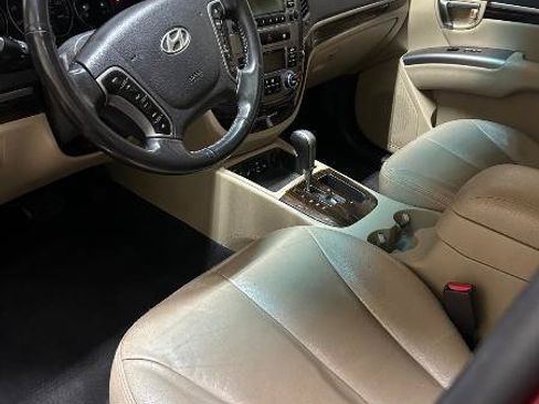 Used 2010 Hyundai Santa Fe Limited AWD/4WD image 8