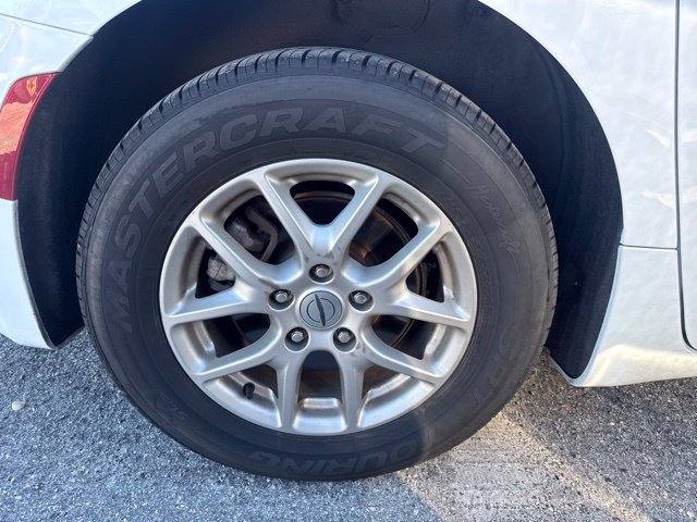 Used 2025 Chrysler Pacifica Select FWD image 10