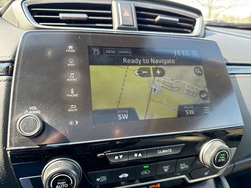 Used 2018 Honda CR-V Touring image 15