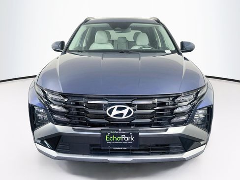 Used 2025 Hyundai Tucson SEL FWD image 2