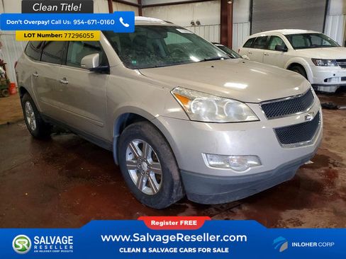 Used 2011 Chevrolet Traverse LT image 5