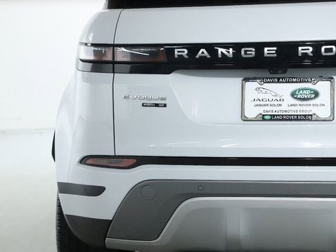 Used 2020 Land Rover Range Rover Evoque SE image 44