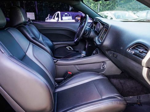 Used 2018 Dodge Challenger SXT Plus image 15