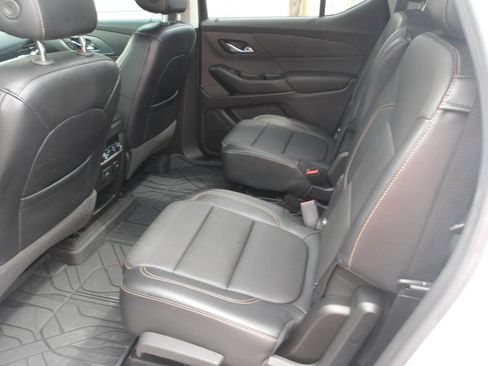 Used 2018 Chevrolet Traverse Premier w/ Redline Edition FWD image 9