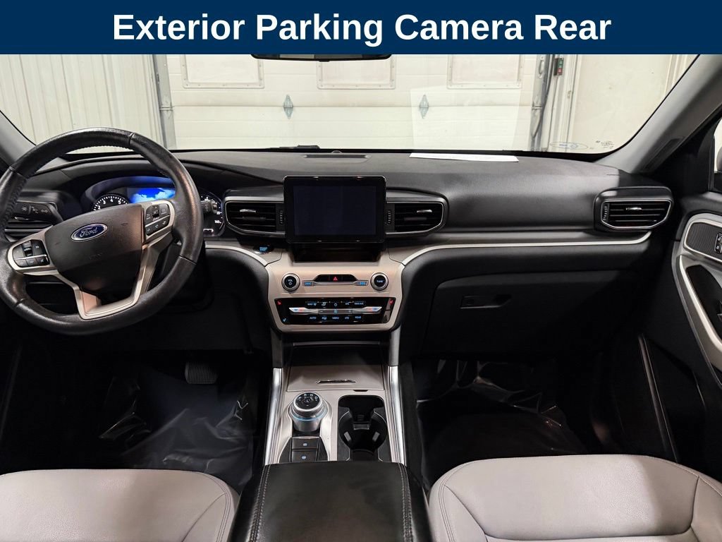 Used 2021 Ford Explorer XLT w/ Equipment Group 202A AWD/4WD image 20