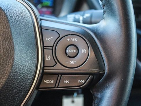 Used 2021 Toyota Corolla SE w/ Carpet Mat Package (TMS) image 33