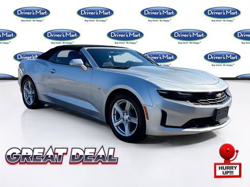 Used 2019 Chevrolet Camaro LT image 1