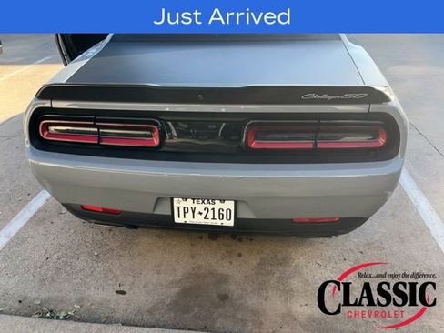 Used 2020 Dodge Challenger R/T image 18