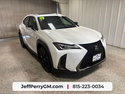 Used 2019 Lexus UX 250h F Sport w/ F Sport Premium Package AWD/4WD image 2