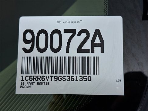 Used 2016 RAM 1500 Laramie w/ Convenience Group image 30