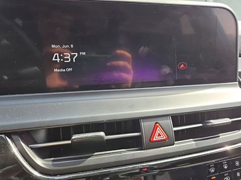 Certified 2024 Kia Seltos S AWD/4WD image 17