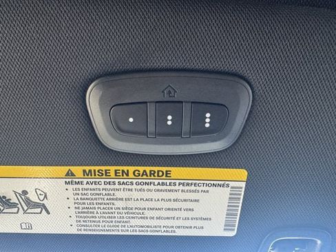 New 2027 Chrysler Pacifica Select AWD/4WD image 31