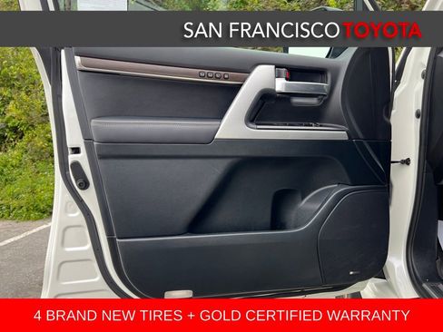 Certified 2020 Toyota Land Cruiser Heritage Edition AWD/4WD image 40