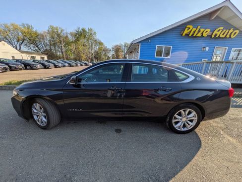 Used 2018 Chevrolet Impala LT FWD image 3