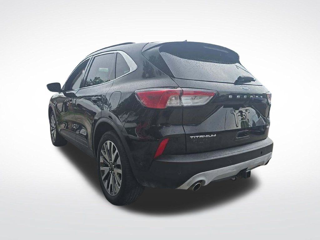 Used 2020 Ford Escape Titanium AWD/4WD image 3