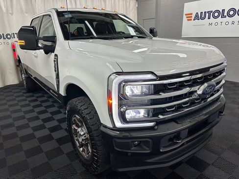Used 2024 Ford F350 King Ranch AWD/4WD image 2