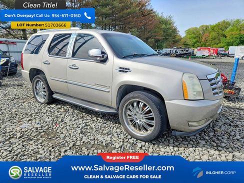 Used 2007 Cadillac Escalade AWD w/ Information Package image 5