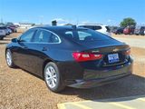 Used 2025 Chevrolet Malibu LT image 3