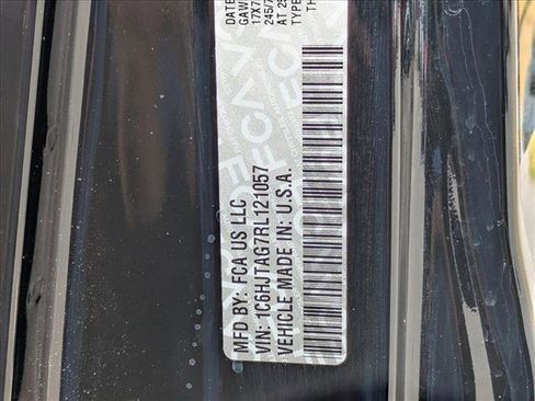 Used 2024 Jeep Gladiator Sport image 21