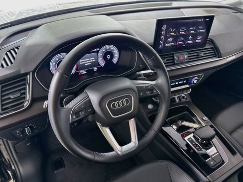 Used 2023 Audi Q5 2.0T Premium Plus w/ Premium Plus Package AWD/4WD image 24